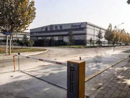 廣通汽車(chē)-客戶(hù)案例現(xiàn)場(chǎng)-無(wú)人執(zhí)守自助稱(chēng)重